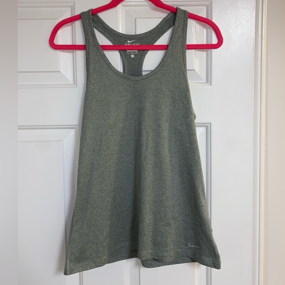 Nike light grey racerback Tank Top with Scoop Neckline